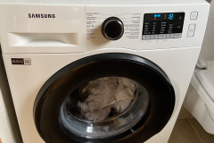 Toilet-boven-en-wasmachine-1.1