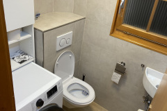 Toilet-boven-en-wasmachine-1.2